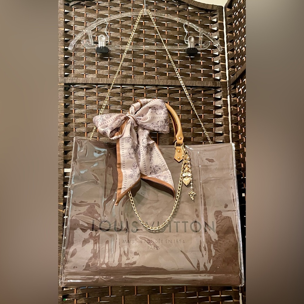 Louis Vuitton Elegant Brown Shopping Tote Bag with Scarf Accent and charms - Picture 2 of 11
